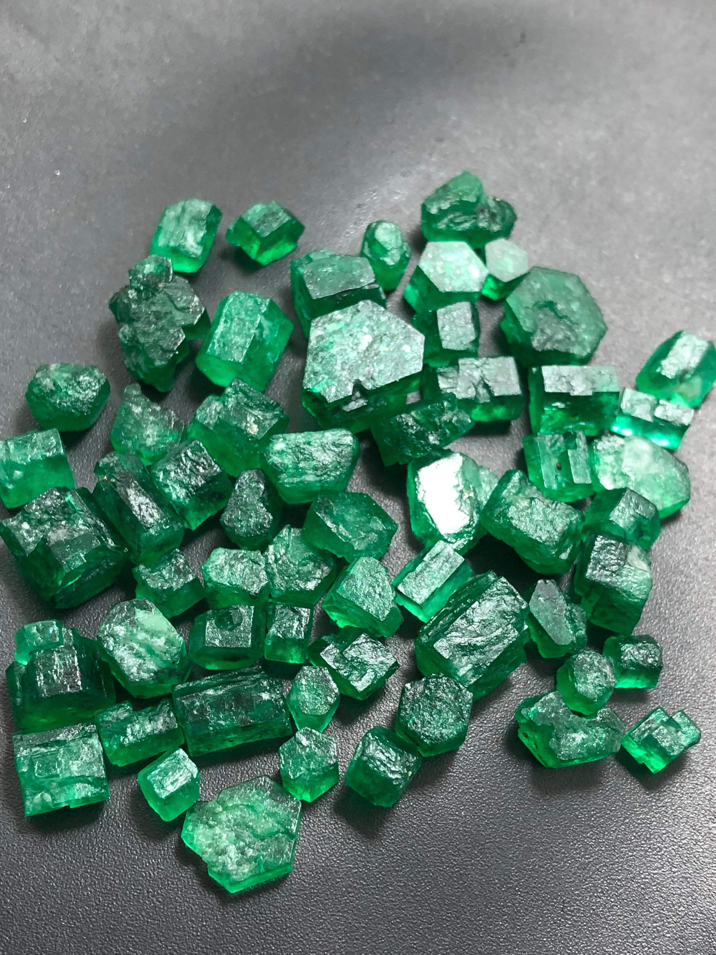 Emerald 04